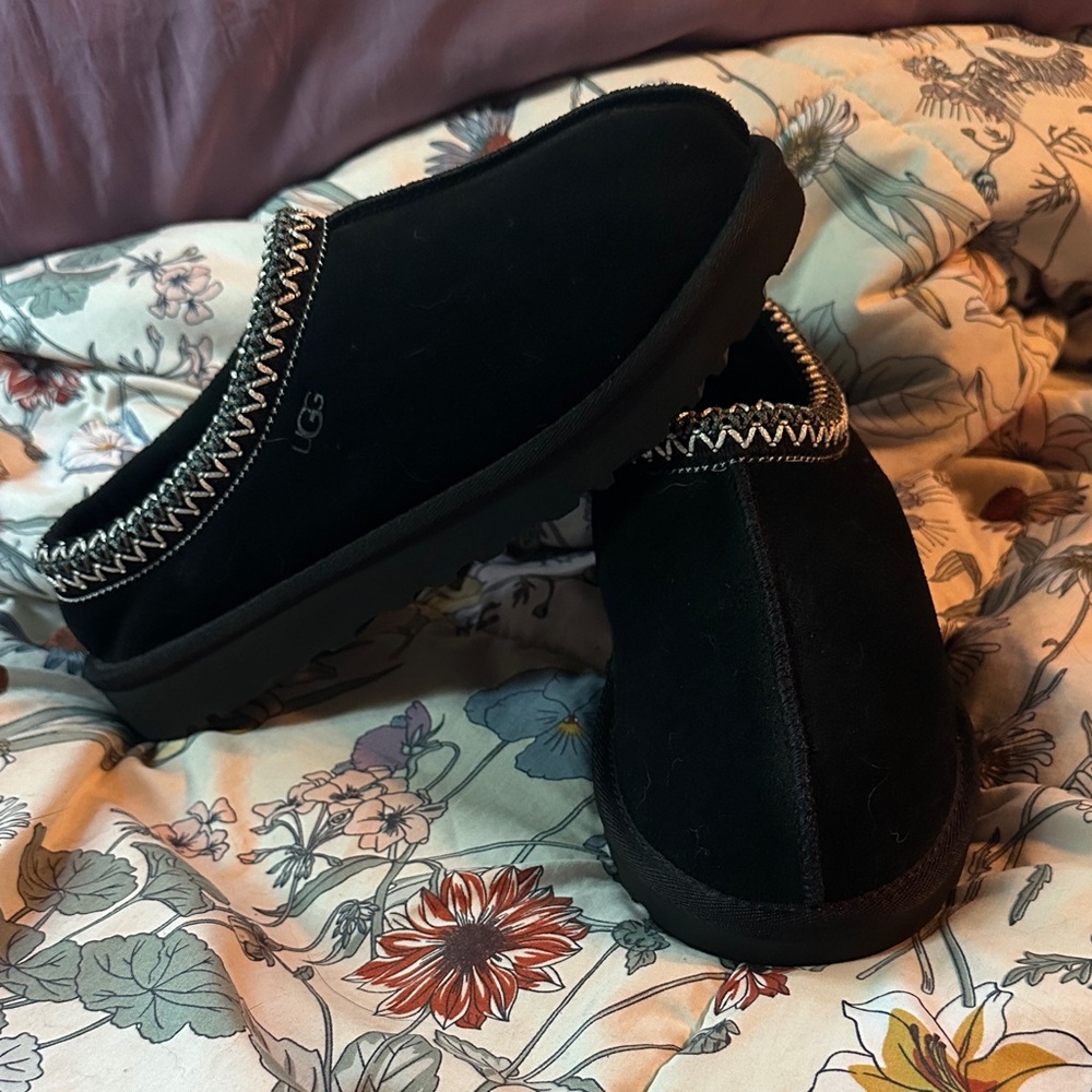 UGG Women's Black Tasman Slippers